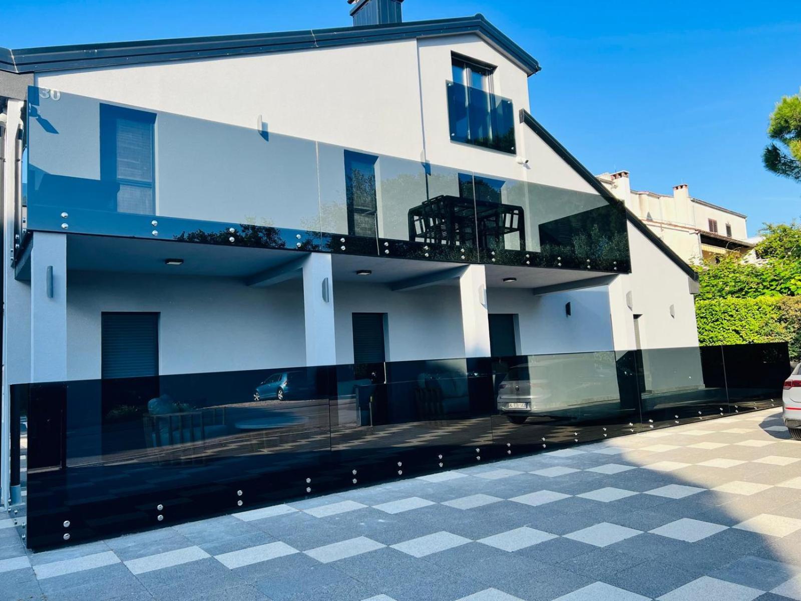 Apartmani Beril Lux Ровин Екстериор снимка