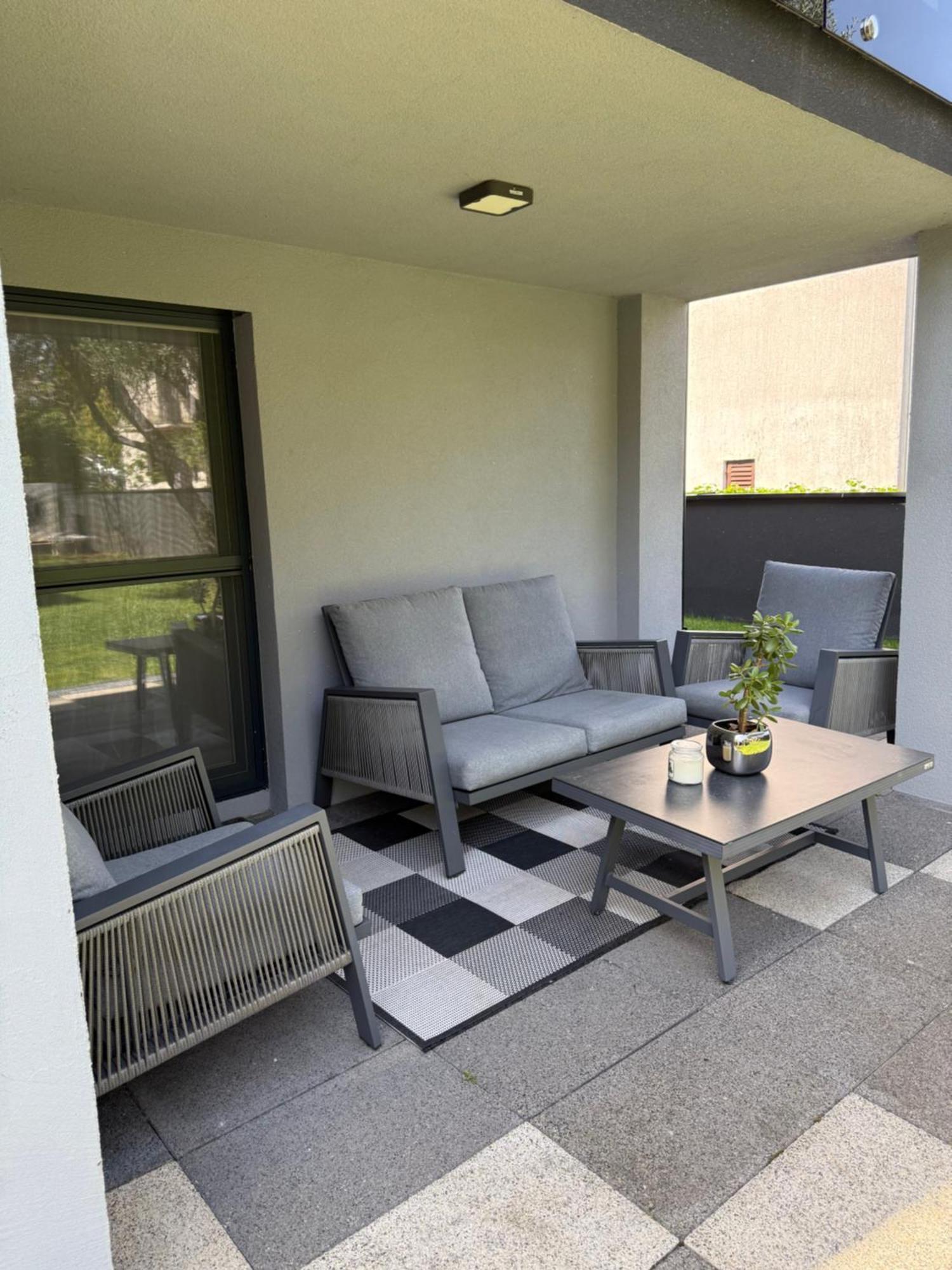 Apartmani Beril Lux Ровин Екстериор снимка